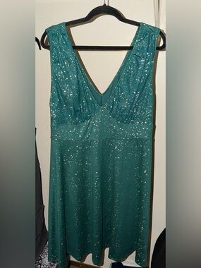 Sparkle Green V-Neck Women's Dress